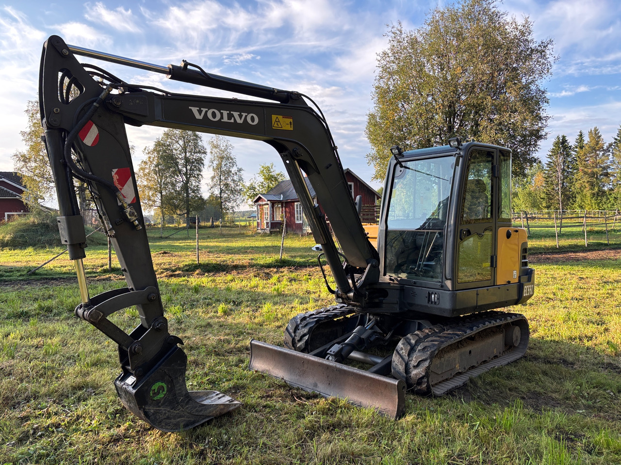 Volvo EC55C - Bager: slika Volvo EC55C - Bager Volvo EC55C - Bager: slika Volvo EC55C - Bager