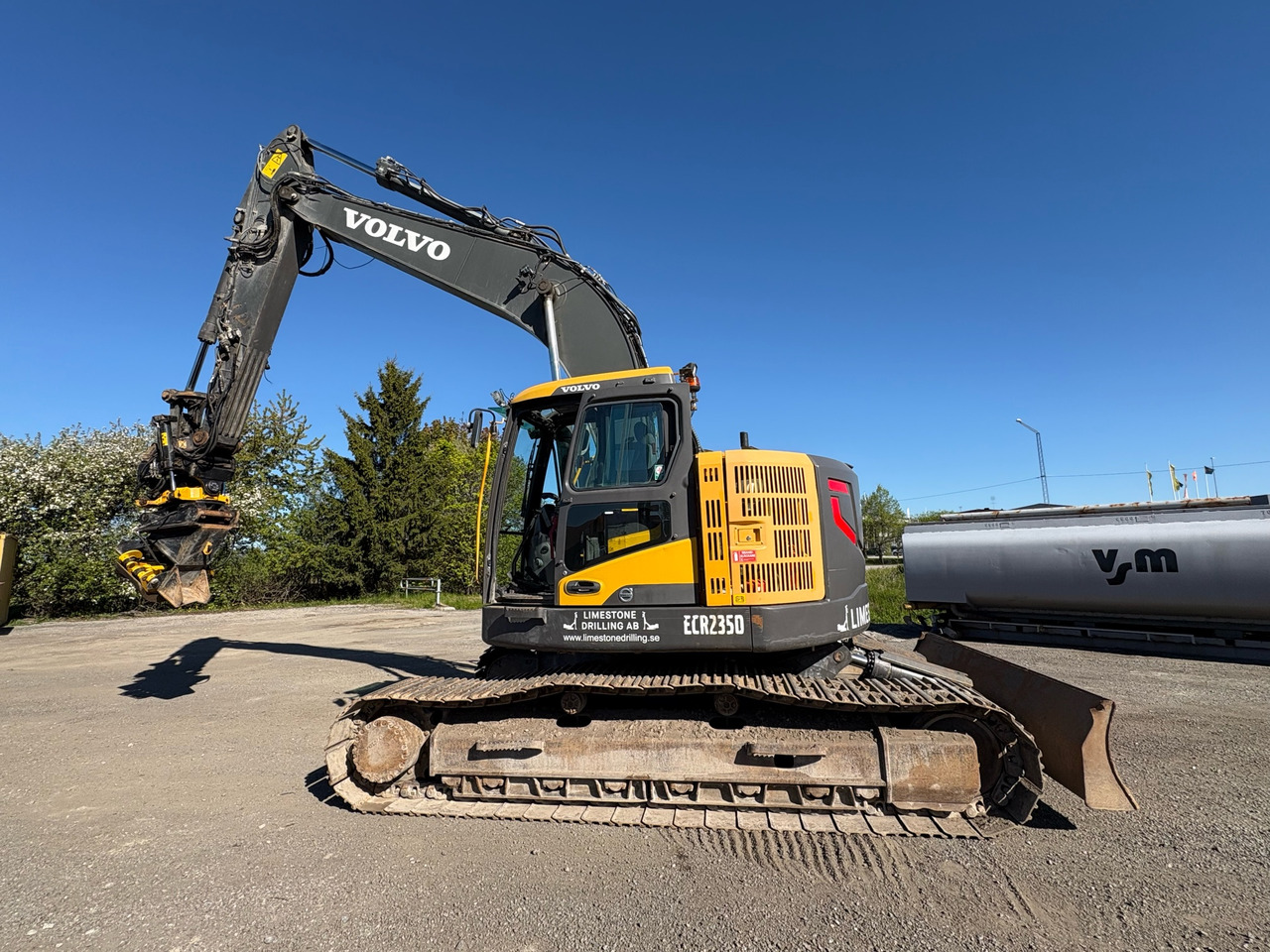 Volvo ECR235DL - Bager: slika Volvo ECR235DL - Bager Volvo ECR235DL - Bager: slika Volvo ECR235DL - Bager
