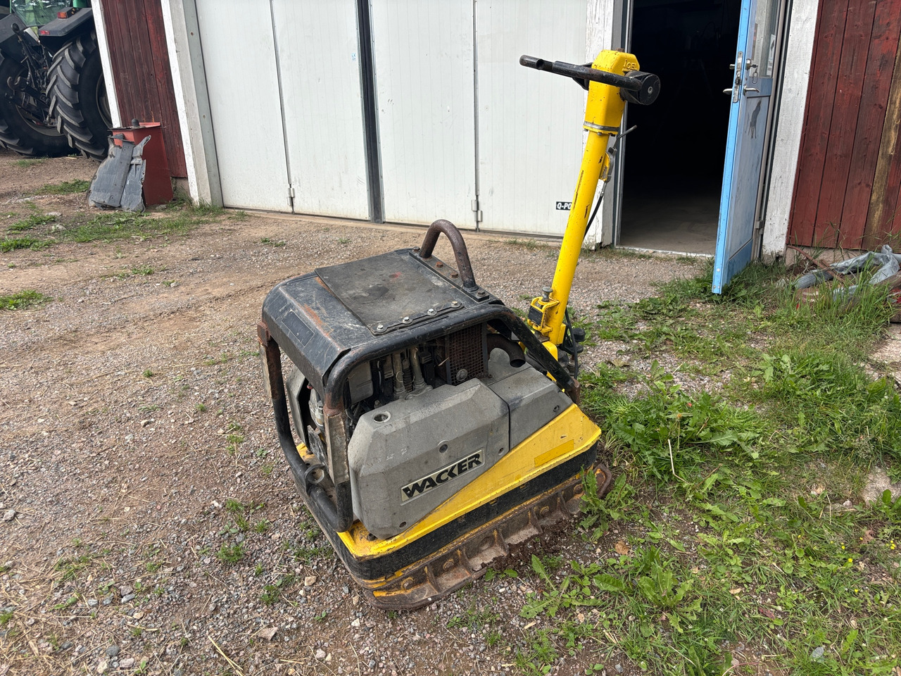 Wacker Neuson DPU 6055 - Vibro ploča: slika Wacker Neuson DPU 6055 - Vibro ploča Wacker Neuson DPU 6055 - Vibro ploča: slika Wacker Neuson DPU 6055 - Vibro ploča