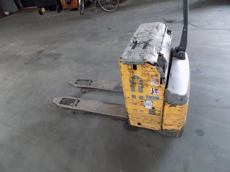 Atlet electrick lift choice off 3 pieces accu - Električni viličar: slika Atlet electrick lift choice off 3 pieces accu - Električni viličar Atlet electrick lift choice off 3 pieces accu - Električni viličar: slika Atlet electrick lift choice off 3 pieces accu - Električni viličar