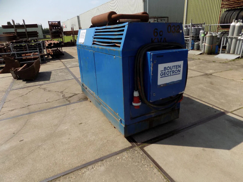 Bredenoord Bredenoord BRDE 60 KVA deutz F6L 913 - Generatorski set: slika Bredenoord Bredenoord BRDE 60 KVA deutz F6L 913 - Generatorski set Bredenoord Bredenoord BRDE 60 KVA deutz F6L 913 - Generatorski set: slika Bredenoord Bredenoord BRDE 60 KVA deutz F6L 913 - Generatorski set