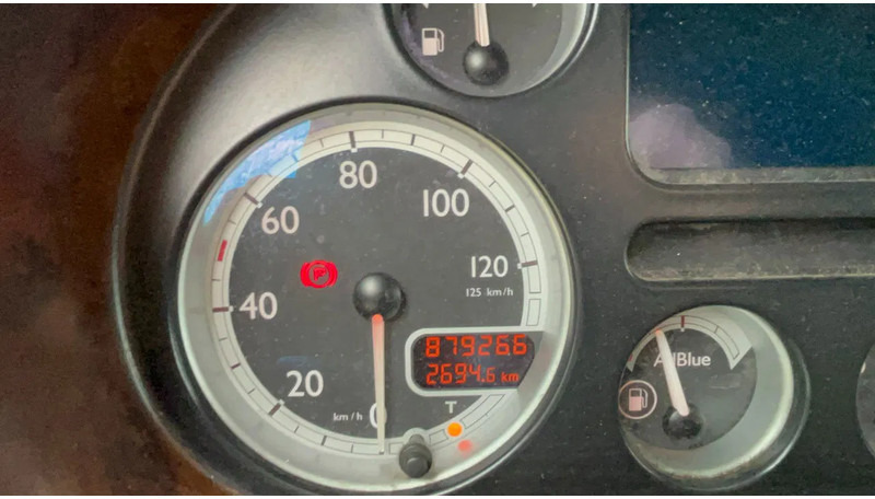 DAF CF 85.410 Schuifzijlen wagen 6x2 Daf CF85 - Kamion sandučar: slika DAF CF 85.410 Schuifzijlen wagen 6x2 Daf CF85 - Kamion sandučar DAF CF 85.410 Schuifzijlen wagen 6x2 Daf CF85 - Kamion sandučar: slika DAF CF 85.410 Schuifzijlen wagen 6x2 Daf CF85 - Kamion sandučar