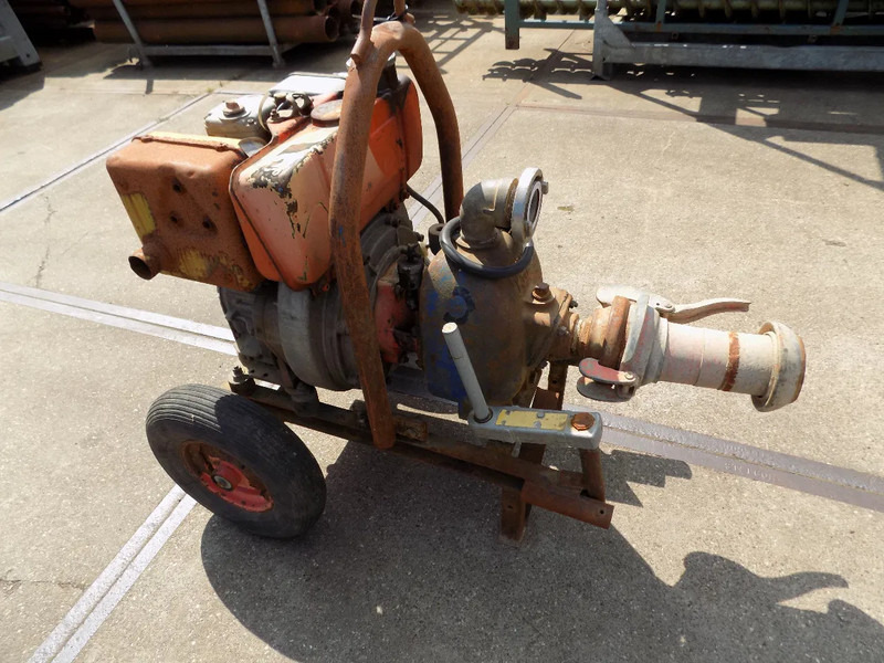 Diversen 1 cillinder hatz waterpomp merk wavo WAVO waterpomp 1 CILL HATZ - Pumpa za vodu: slika Diversen 1 cillinder hatz waterpomp merk wavo WAVO waterpomp 1 CILL HATZ - Pumpa za vodu Diversen 1 cillinder hatz waterpomp merk wavo WAVO waterpomp 1 CILL HATZ - Pumpa za vodu: slika Diversen 1 cillinder hatz waterpomp merk wavo WAVO waterpomp 1 CILL HATZ - Pumpa za vodu
