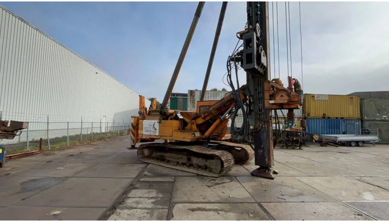 Platforma za bušenje Hitachi EX200 LC Driller: slika Platforma za bušenje Hitachi EX200 LC Driller