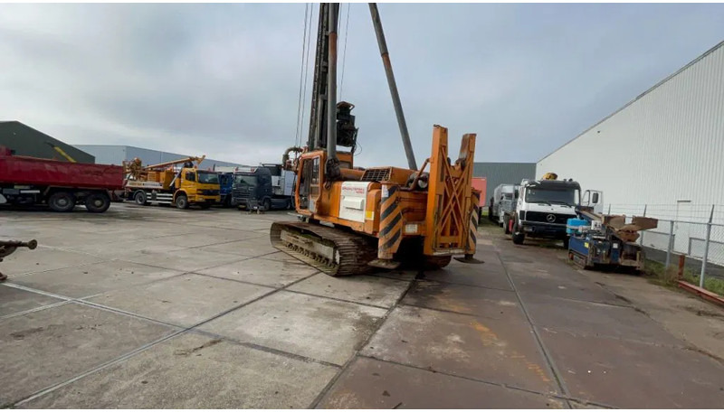 Platforma za bušenje Hitachi EX200 LC Driller: slika Platforma za bušenje Hitachi EX200 LC Driller