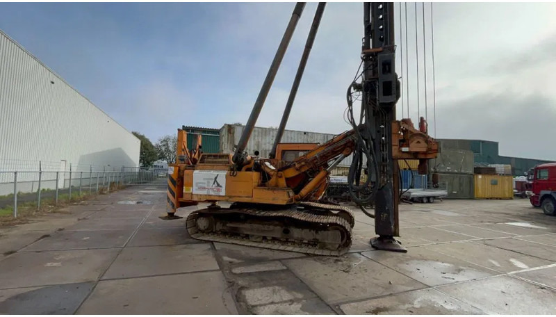 Platforma za bušenje Hitachi EX200 LC Driller: slika Platforma za bušenje Hitachi EX200 LC Driller