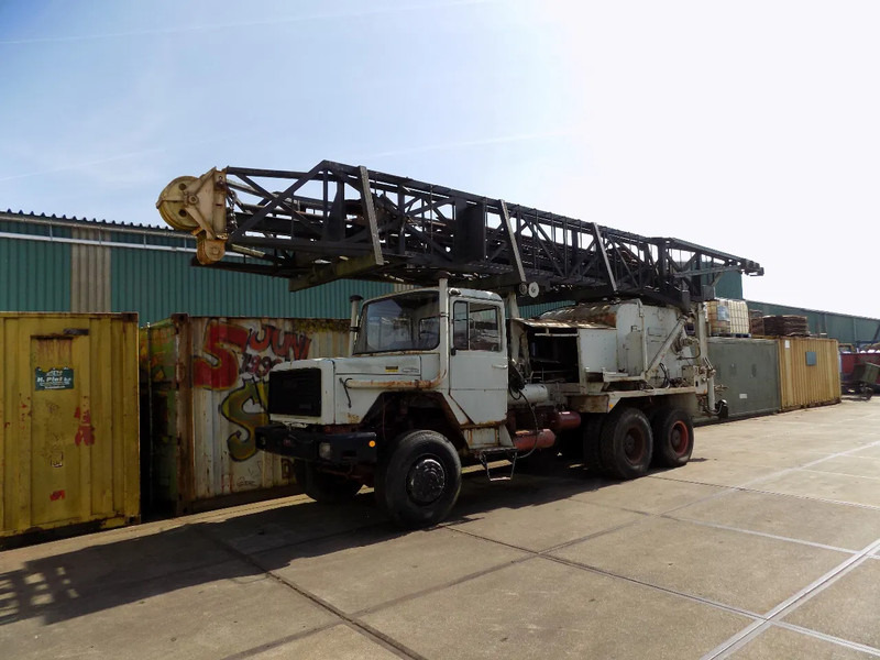 Platforma za bušenje Iveco Iveco magirus 6x6 256D26 salzgitter: slika Platforma za bušenje Iveco Iveco magirus 6x6 256D26 salzgitter