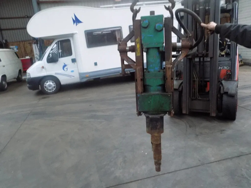 Krupp boormotor voor gesteente met hamer - Platforma za bušenje: slika Krupp boormotor voor gesteente met hamer - Platforma za bušenje Krupp boormotor voor gesteente met hamer - Platforma za bušenje: slika Krupp boormotor voor gesteente met hamer - Platforma za bušenje