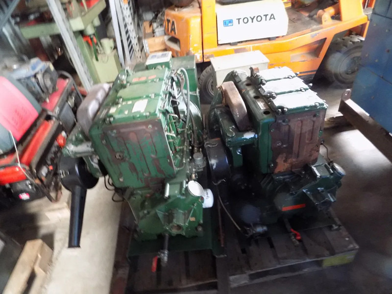 Lister aggregaat 3 cill. lister 25 kva met stamford dynamo keuze uit 2 stuks - Generatorski set: slika Lister aggregaat 3 cill. lister 25 kva met stamford dynamo keuze uit 2 stuks - Generatorski set Lister aggregaat 3 cill. lister 25 kva met stamford dynamo keuze uit 2 stuks - Generatorski set: slika Lister aggregaat 3 cill. lister 25 kva met stamford dynamo keuze uit 2 stuks - Generatorski set