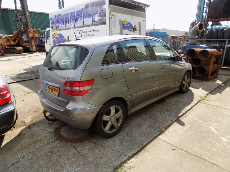 Mercedes-Benz B-Klasse 200 CDI - Automobil: slika Mercedes-Benz B-Klasse 200 CDI - Automobil Mercedes-Benz B-Klasse 200 CDI - Automobil: slika Mercedes-Benz B-Klasse 200 CDI - Automobil
