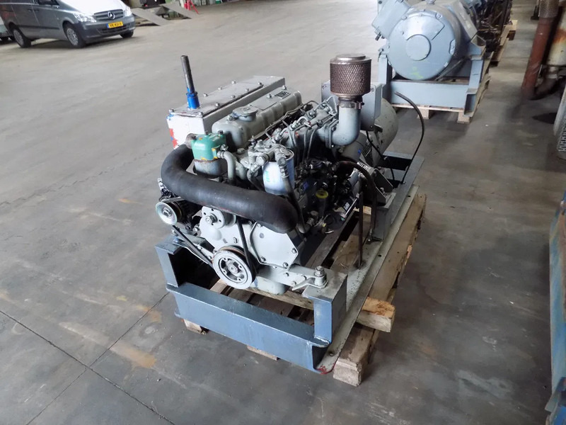 Mitsubishi aggregaat 20 kva - Generatorski set: slika Mitsubishi aggregaat 20 kva - Generatorski set Mitsubishi aggregaat 20 kva - Generatorski set: slika Mitsubishi aggregaat 20 kva - Generatorski set