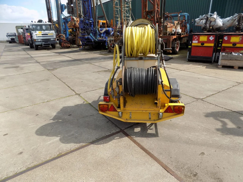 Rioned HD50 Rioned HD50 diesel - Vakum kamion: slika Rioned HD50 Rioned HD50 diesel - Vakum kamion Rioned HD50 Rioned HD50 diesel - Vakum kamion: slika Rioned HD50 Rioned HD50 diesel - Vakum kamion