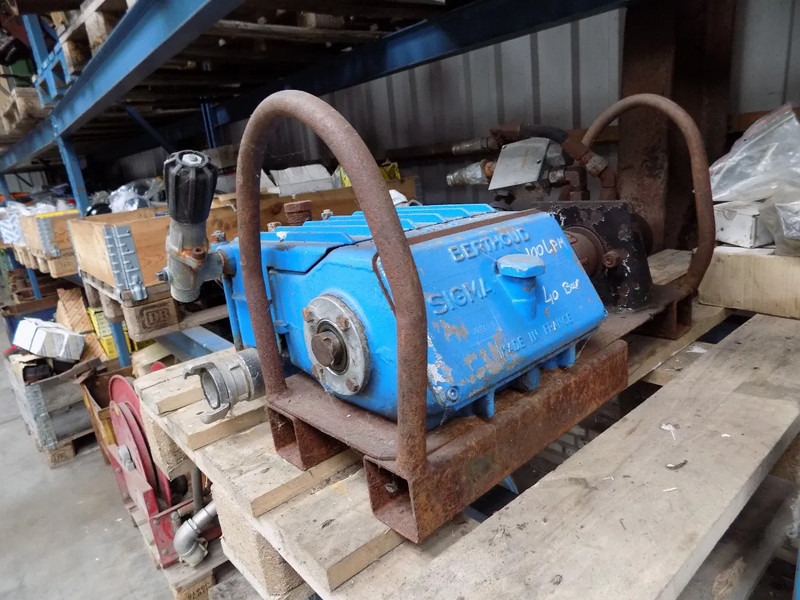 Hoge drukpomp-high pressure pump toilet tanker hoge drukpomp[ -high pressure pump - Vakum kamion: slika hoge drukpomp-high pressure pump toilet tanker hoge drukpomp[ -high pressure pump - Vakum kamion Hoge drukpomp-high pressure pump toilet tanker hoge drukpomp[ -high pressure pump - Vakum kamion: slika hoge drukpomp-high pressure pump toilet tanker hoge drukpomp[ -high pressure pump - Vakum kamion