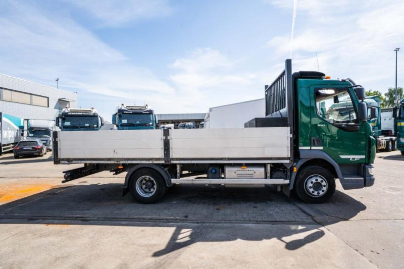 DAF LF 180 (10T.) - Kamion s otvorenim sandukom: slika DAF LF 180 (10T.) - Kamion s otvorenim sandukom DAF LF 180 (10T.) - Kamion s otvorenim sandukom: slika DAF LF 180 (10T.) - Kamion s otvorenim sandukom