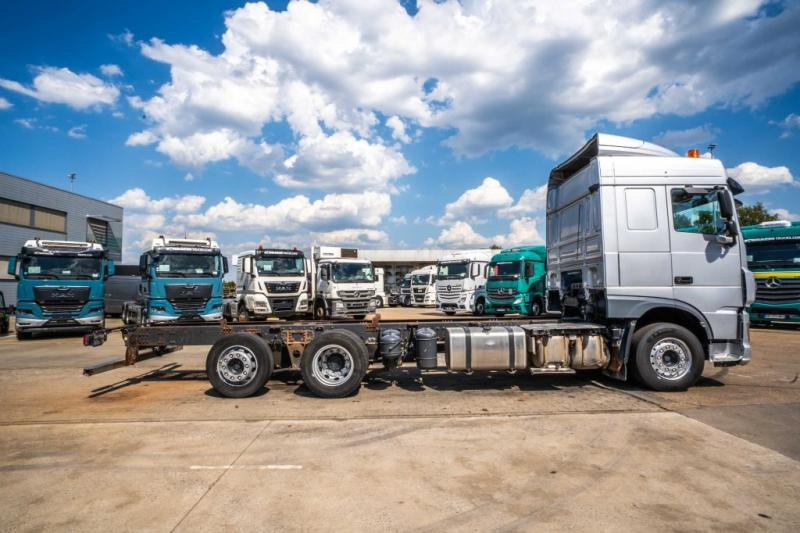 DAF XF 510 - Kamion-šasija: slika DAF XF 510 - Kamion-šasija DAF XF 510 - Kamion-šasija: slika DAF XF 510 - Kamion-šasija