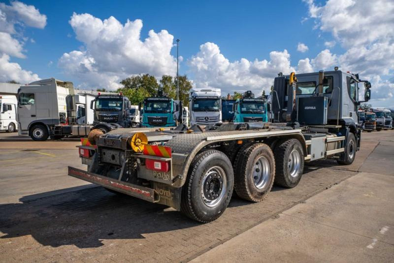 Iveco X-WAY 460 - Kamion s kukastom dizalicom: slika Iveco X-WAY 460 - Kamion s kukastom dizalicom Iveco X-WAY 460 - Kamion s kukastom dizalicom: slika Iveco X-WAY 460 - Kamion s kukastom dizalicom