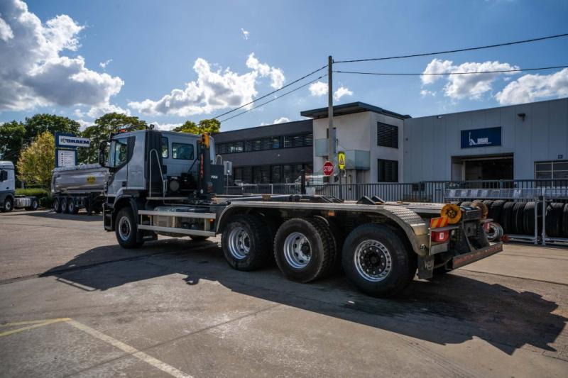 Iveco X-WAY 460 - Kamion s kukastom dizalicom: slika Iveco X-WAY 460 - Kamion s kukastom dizalicom Iveco X-WAY 460 - Kamion s kukastom dizalicom: slika Iveco X-WAY 460 - Kamion s kukastom dizalicom