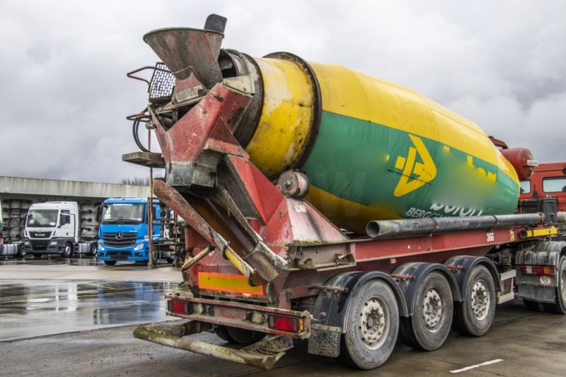 Liebherr LIEBHERR BETON MIXER/MALAXEUR/MISCHER-12M³ - Poluprikolica mikser: slika Liebherr LIEBHERR BETON MIXER/MALAXEUR/MISCHER-12M³ - Poluprikolica mikser Liebherr LIEBHERR BETON MIXER/MALAXEUR/MISCHER-12M³ - Poluprikolica mikser: slika Liebherr LIEBHERR BETON MIXER/MALAXEUR/MISCHER-12M³ - Poluprikolica mikser