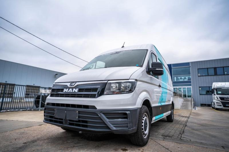 MAN TGE 3.140 - Furgon: slika MAN TGE 3.140 - Furgon MAN TGE 3.140 - Furgon: slika MAN TGE 3.140 - Furgon