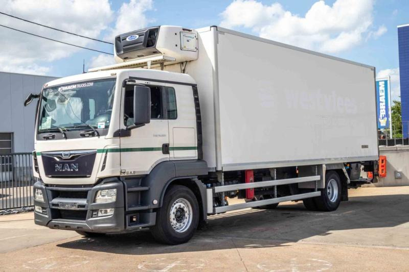 MAN TGS 18.320 BL -CARRIER 850-Vlees/Meat/Viande/Fleisch - Kamion hladnjača: slika MAN TGS 18.320 BL -CARRIER 850-Vlees/Meat/Viande/Fleisch - Kamion hladnjača MAN TGS 18.320 BL -CARRIER 850-Vlees/Meat/Viande/Fleisch - Kamion hladnjača: slika MAN TGS 18.320 BL -CARRIER 850-Vlees/Meat/Viande/Fleisch - Kamion hladnjača