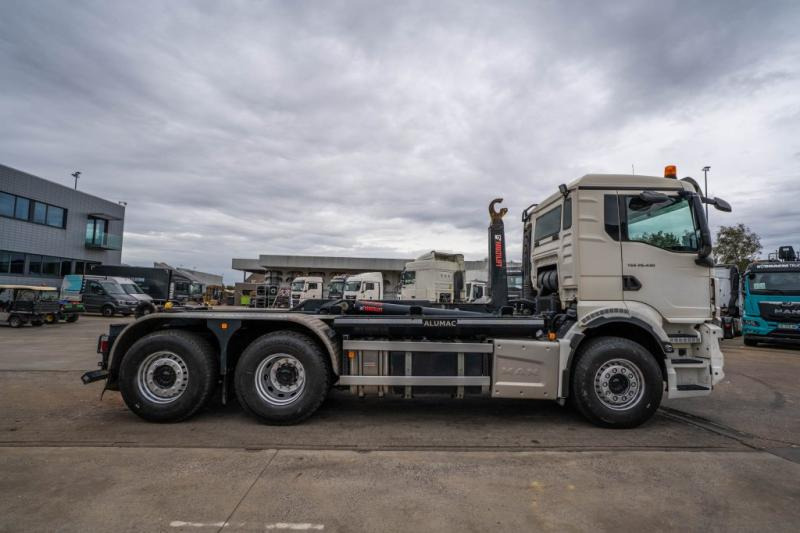 MAN TGS 26.430 6x2-4 BL - Kamion s kukastom dizalicom: slika MAN TGS 26.430 6x2-4 BL - Kamion s kukastom dizalicom MAN TGS 26.430 6x2-4 BL - Kamion s kukastom dizalicom: slika MAN TGS 26.430 6x2-4 BL - Kamion s kukastom dizalicom