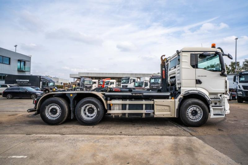 MAN TGS 26.430 6x2-4 BL - Kamion s kukastom dizalicom: slika MAN TGS 26.430 6x2-4 BL - Kamion s kukastom dizalicom MAN TGS 26.430 6x2-4 BL - Kamion s kukastom dizalicom: slika MAN TGS 26.430 6x2-4 BL - Kamion s kukastom dizalicom