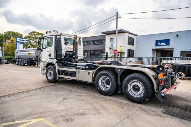 MAN TGS 26.430 6x2-4 BL - Kamion s kukastom dizalicom: slika MAN TGS 26.430 6x2-4 BL - Kamion s kukastom dizalicom MAN TGS 26.430 6x2-4 BL - Kamion s kukastom dizalicom: slika MAN TGS 26.430 6x2-4 BL - Kamion s kukastom dizalicom