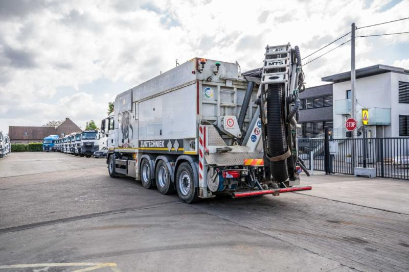 MAN TGS 32.540 8x4-4 BL + MTS - Vakum kamion: slika MAN TGS 32.540 8x4-4 BL + MTS - Vakum kamion MAN TGS 32.540 8x4-4 BL + MTS - Vakum kamion: slika MAN TGS 32.540 8x4-4 BL + MTS - Vakum kamion