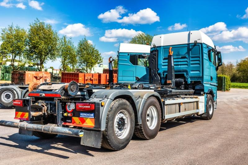 MAN TGX 26.510 6x2-4 LL + AJK - Kamion s kukastom dizalicom: slika MAN TGX 26.510 6x2-4 LL + AJK - Kamion s kukastom dizalicom MAN TGX 26.510 6x2-4 LL + AJK - Kamion s kukastom dizalicom: slika MAN TGX 26.510 6x2-4 LL + AJK - Kamion s kukastom dizalicom
