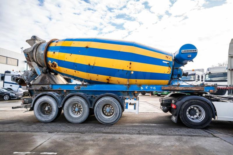 MULLER BETON MIXER/MALAXEUR/MISCHER LIEBHERR 12M3 - Poluprikolica mikser: slika MULLER BETON MIXER/MALAXEUR/MISCHER LIEBHERR 12M3 - Poluprikolica mikser MULLER BETON MIXER/MALAXEUR/MISCHER LIEBHERR 12M3 - Poluprikolica mikser: slika MULLER BETON MIXER/MALAXEUR/MISCHER LIEBHERR 12M3 - Poluprikolica mikser