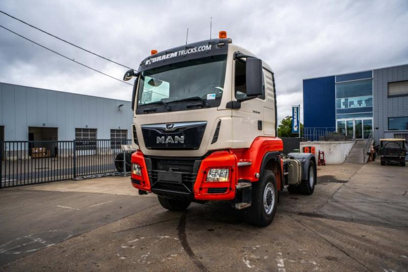 MAN TGS 18.460 BLS 4X4 +KIPHYDR.+ADR (met Cardan) - Tegljač: slika MAN TGS 18.460 BLS 4X4 +KIPHYDR.+ADR (met Cardan) - Tegljač MAN TGS 18.460 BLS 4X4 +KIPHYDR.+ADR (met Cardan) - Tegljač: slika MAN TGS 18.460 BLS 4X4 +KIPHYDR.+ADR (met Cardan) - Tegljač