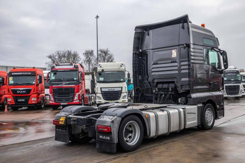 MAN TGX 18.560 XXL LLS+ INTARDER - Tegljač: slika MAN TGX 18.560 XXL LLS+ INTARDER - Tegljač MAN TGX 18.560 XXL LLS+ INTARDER - Tegljač: slika MAN TGX 18.560 XXL LLS+ INTARDER - Tegljač