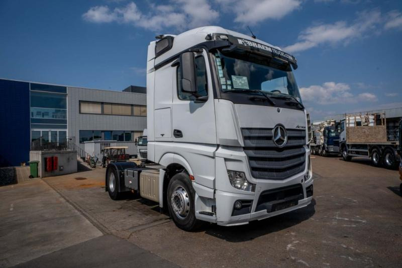 Mercedes ACTROS 1845 LS - Tegljač: slika Mercedes ACTROS 1845 LS - Tegljač Mercedes ACTROS 1845 LS - Tegljač: slika Mercedes ACTROS 1845 LS - Tegljač