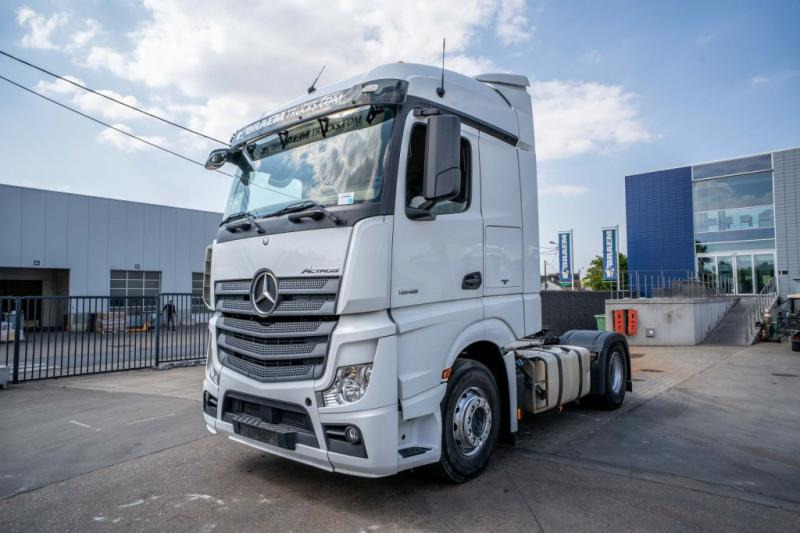 Mercedes ACTROS 1845 LS - Tegljač: slika Mercedes ACTROS 1845 LS - Tegljač Mercedes ACTROS 1845 LS - Tegljač: slika Mercedes ACTROS 1845 LS - Tegljač