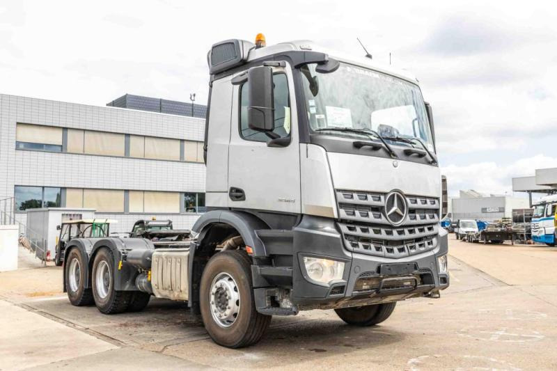 Mercedes AROCS 2645 BLS-6X4 - Tegljač: slika Mercedes AROCS 2645 BLS-6X4 - Tegljač Mercedes AROCS 2645 BLS-6X4 - Tegljač: slika Mercedes AROCS 2645 BLS-6X4 - Tegljač
