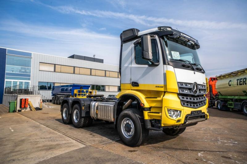 Mercedes AROCS 3345 AS - Tegljač: slika Mercedes AROCS 3345 AS - Tegljač Mercedes AROCS 3345 AS - Tegljač: slika Mercedes AROCS 3345 AS - Tegljač