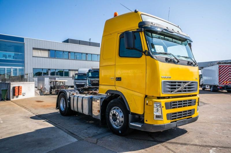 Volvo FH 400+E5+HYDR. - Tegljač: slika Volvo FH 400+E5+HYDR. - Tegljač Volvo FH 400+E5+HYDR. - Tegljač: slika Volvo FH 400+E5+HYDR. - Tegljač