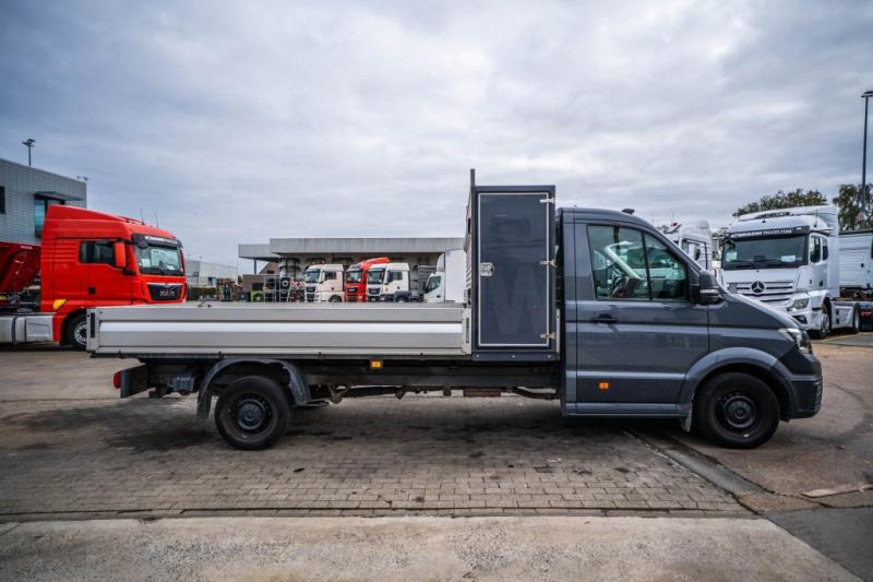 VW CRAFTER - Dostavno vozilo s ravnom platformom: slika VW CRAFTER - Dostavno vozilo s ravnom platformom VW CRAFTER - Dostavno vozilo s ravnom platformom: slika VW CRAFTER - Dostavno vozilo s ravnom platformom