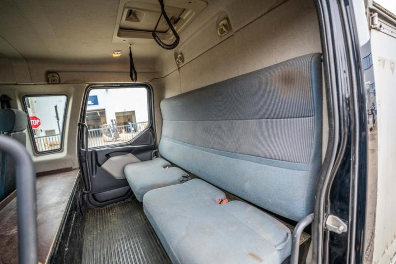 Kamion s kukastom dizalicom Volvo FL 240- 7p. + PALIFT: slika Kamion s kukastom dizalicom Volvo FL 240- 7p. + PALIFT