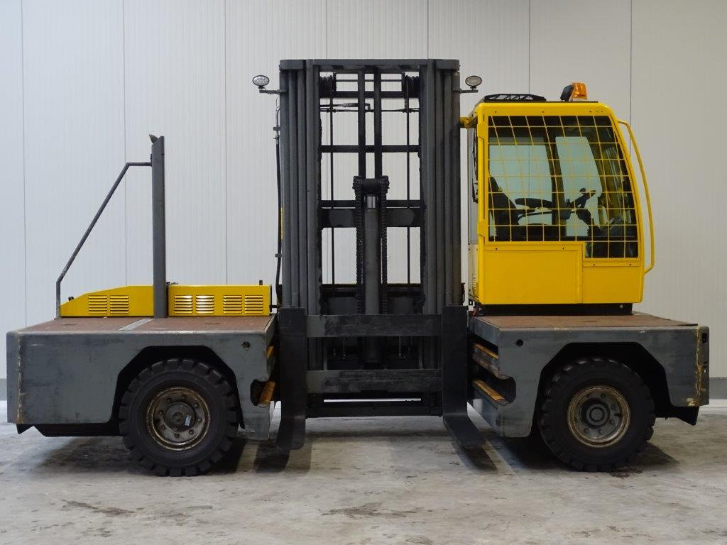 Baumann GX70/14/57TR - TRIPLEX - Bočni utovarivač: slika Baumann GX70/14/57TR - TRIPLEX - Bočni utovarivač Baumann GX70/14/57TR - TRIPLEX - Bočni utovarivač: slika Baumann GX70/14/57TR - TRIPLEX - Bočni utovarivač