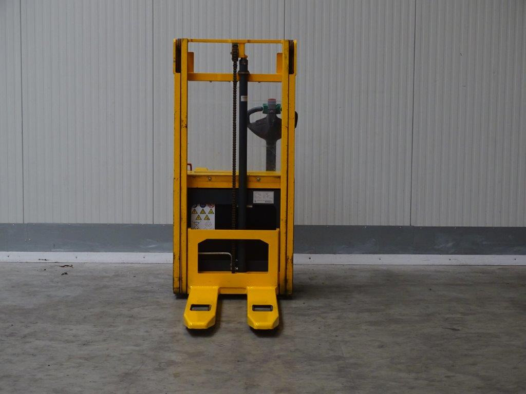 Jungheinrich EJC110 - NEU BATTERIE - Slagač stoga: slika Jungheinrich EJC110 - NEU BATTERIE - Slagač stoga Jungheinrich EJC110 - NEU BATTERIE - Slagač stoga: slika Jungheinrich EJC110 - NEU BATTERIE - Slagač stoga