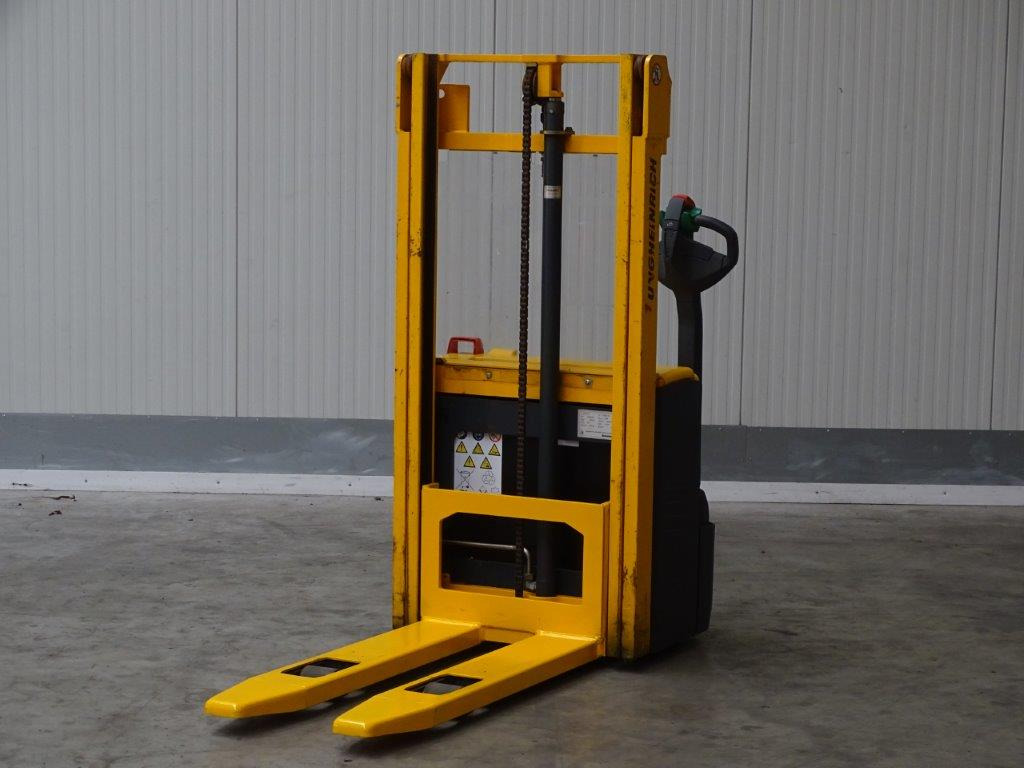 Jungheinrich EJC110 - NEU BATTERIE - Slagač stoga: slika Jungheinrich EJC110 - NEU BATTERIE - Slagač stoga Jungheinrich EJC110 - NEU BATTERIE - Slagač stoga: slika Jungheinrich EJC110 - NEU BATTERIE - Slagač stoga