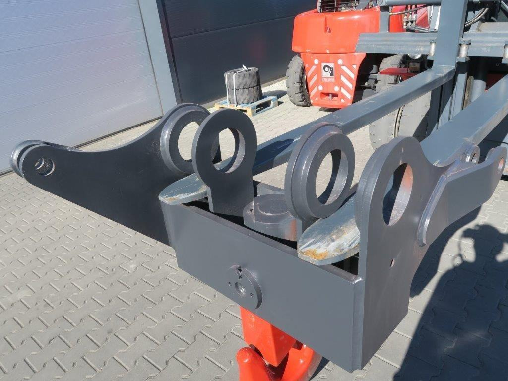 Kalmar DRG540-700 Reachstacker - Priključak za Dohvatni viličar: slika Kalmar DRG540-700 Reachstacker - Priključak za Dohvatni viličar Kalmar DRG540-700 Reachstacker - Priključak za Dohvatni viličar: slika Kalmar DRG540-700 Reachstacker - Priključak za Dohvatni viličar