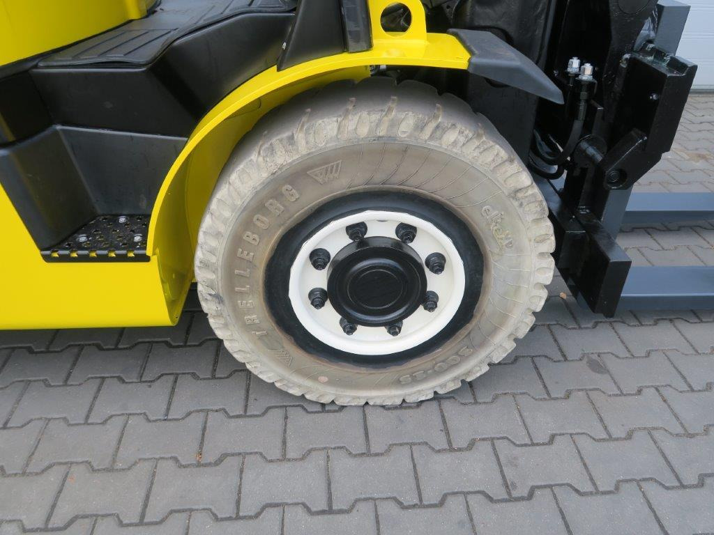 Viličar Yale GLP50VX TRIPLEX Container-Indoor-Stapler: slika Viličar Yale GLP50VX TRIPLEX Container-Indoor-Stapler Viličar Yale GLP50VX TRIPLEX Container-Indoor-Stapler: slika Viličar Yale GLP50VX TRIPLEX Container-Indoor-Stapler