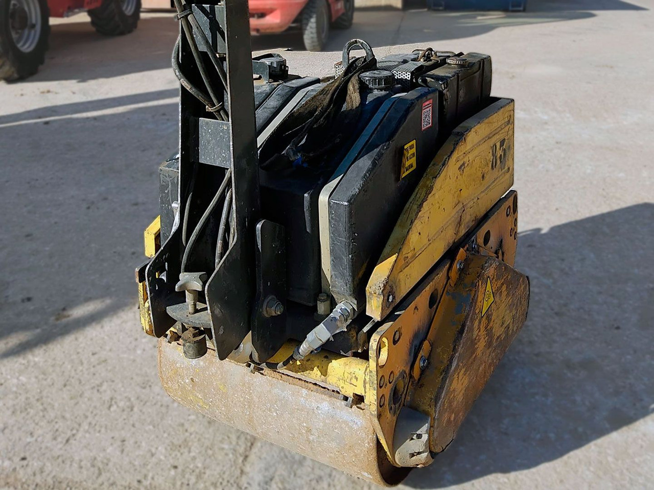 BOMAG BW65H - Mini valjak: slika BOMAG BW65H - Mini valjak BOMAG BW65H - Mini valjak: slika BOMAG BW65H - Mini valjak