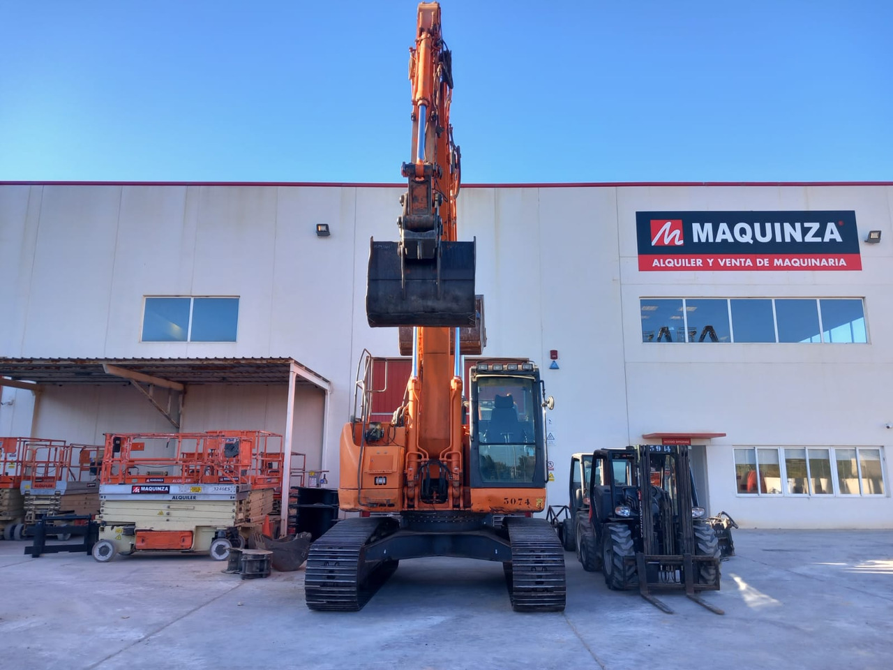 DOOSAN DX235LCR - Bager gusjeničar: slika DOOSAN DX235LCR - Bager gusjeničar DOOSAN DX235LCR - Bager gusjeničar: slika DOOSAN DX235LCR - Bager gusjeničar