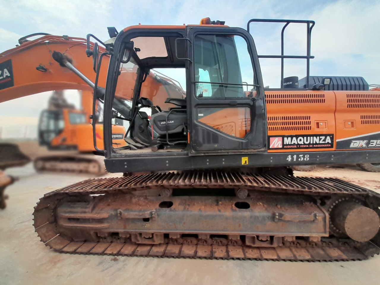DOOSAN DX350LC-7 - Bager gusjeničar: slika DOOSAN DX350LC-7 - Bager gusjeničar DOOSAN DX350LC-7 - Bager gusjeničar: slika DOOSAN DX350LC-7 - Bager gusjeničar