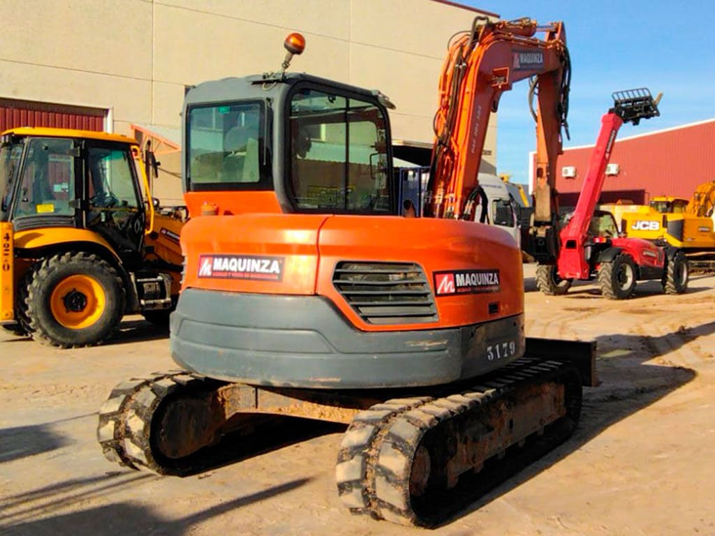 DOOSAN DX85R-3 - Mini bager: slika DOOSAN DX85R-3 - Mini bager DOOSAN DX85R-3 - Mini bager: slika DOOSAN DX85R-3 - Mini bager