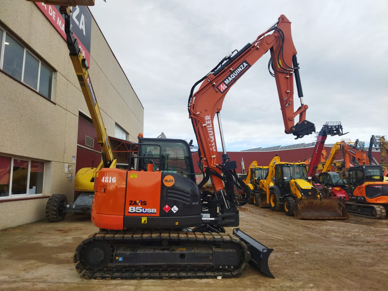 HITACHI ZX85USB-6 - Mini bager: slika HITACHI ZX85USB-6 - Mini bager HITACHI ZX85USB-6 - Mini bager: slika HITACHI ZX85USB-6 - Mini bager