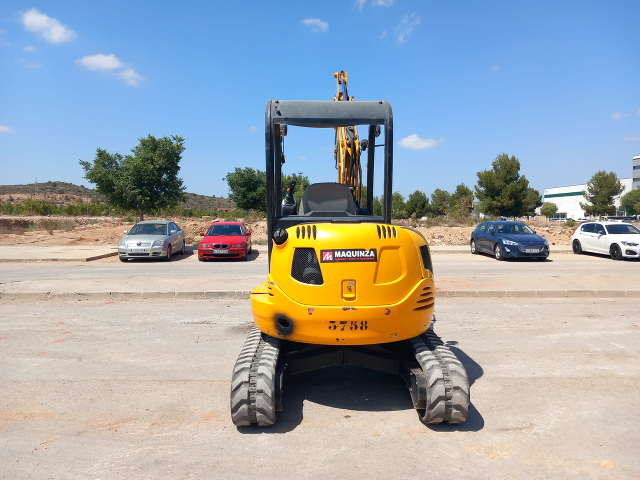 JCB 8030ZTS - Mini bager: slika JCB 8030ZTS - Mini bager JCB 8030ZTS - Mini bager: slika JCB 8030ZTS - Mini bager